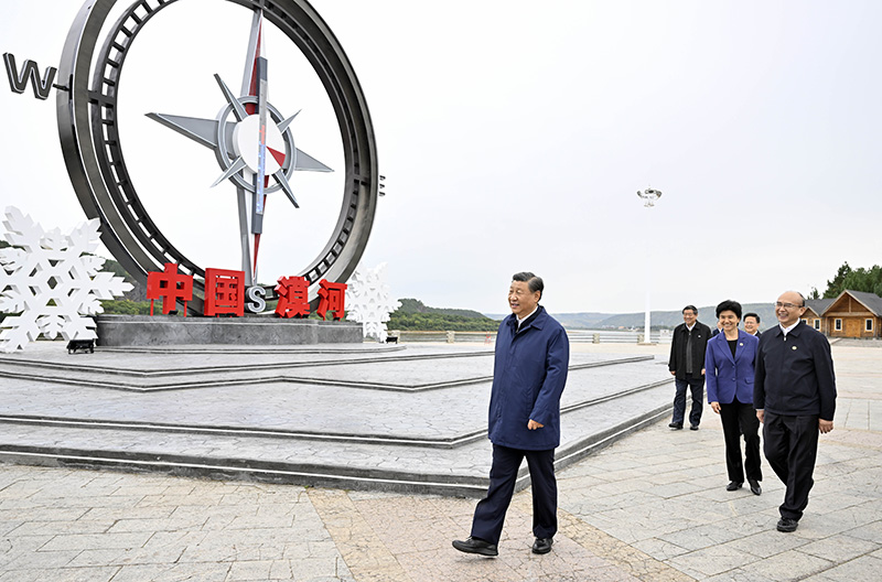 9月6日至8日，中共中央總書記、國家主席、中央軍委主席習(xí)近平在黑龍江考察。這是6日下午，習(xí)近平在大興安嶺地區(qū)漠河市北極村考察。